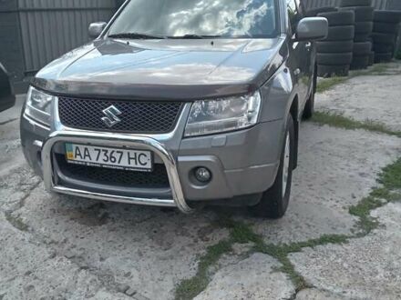 Серый Сузуки Гранд Витара, объемом двигателя 2 л и пробегом 162 тыс. км за 9578 $, фото 1 на Automoto.ua