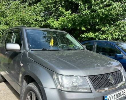 Сірий Сузукі Гранд Вітара, об'ємом двигуна 2 л та пробігом 149 тис. км за 8800 $, фото 1 на Automoto.ua
