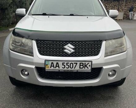 Сірий Сузукі Гранд Вітара, об'ємом двигуна 2 л та пробігом 282 тис. км за 6300 $, фото 1 на Automoto.ua