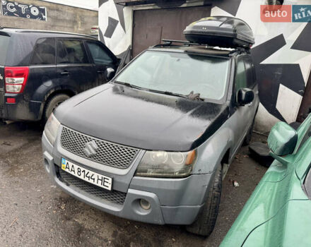 Сірий Сузукі Гранд Вітара, об'ємом двигуна 2.7 л та пробігом 258 тис. км за 3500 $, фото 1 на Automoto.ua