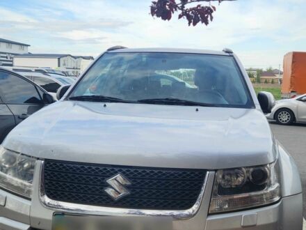 Сузукі Гранд Вітара 2008 у Києві на Automoto.ua Сірий Сузукі Гранд Вітара, об'ємом двигуна 2.4 л та пробігом 93 тис. км за 12500 $, фото 1 на Automoto.ua