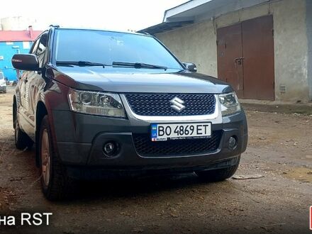 Сузуки Гранд Витара 2008 в Тернополе на Automoto.ua Серый Сузуки Гранд Витара, объемом двигателя 2.4 л и пробегом 150 тыс. км за 9000 $, фото 1 на Automoto.ua