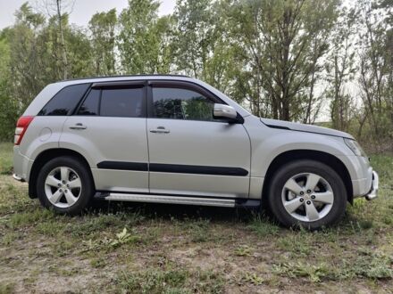 Сузукі Гранд Вітара 2008 у Полтаві на Automoto.ua Сірий Сузукі Гранд Вітара, об'ємом двигуна 2.4 л та пробігом 129 тис. км за 9300 $, фото 1 на Automoto.ua