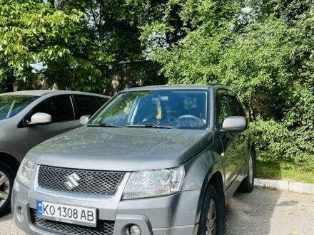 Сірий Сузукі Гранд Вітара, об'ємом двигуна 2 л та пробігом 149 тис. км за 8500 $, фото 1 на Automoto.ua