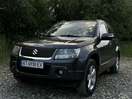 Серый Сузуки Гранд Витара, объемом двигателя 2.4 л и пробегом 164 тыс. км за 9000 $, фото 1 на Automoto.ua