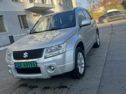 Серый Сузуки Гранд Витара, объемом двигателя 1.9 л и пробегом 300 тыс. км за 3500 $, фото 1 на Automoto.ua