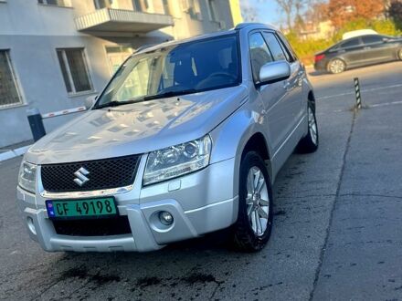 Серый Сузуки Гранд Витара, объемом двигателя 1.9 л и пробегом 304 тыс. км за 3500 $, фото 1 на Automoto.ua