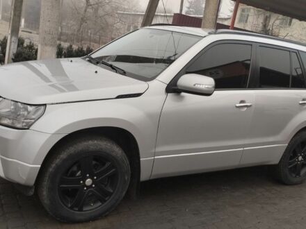 Сузукі Гранд Вітара 2010 у Крыжополе на Automoto.ua Сірий Сузукі Гранд Вітара, об'ємом двигуна 2.4 л та пробігом 165 тис. км за 10500 $, фото 1 на Automoto.ua