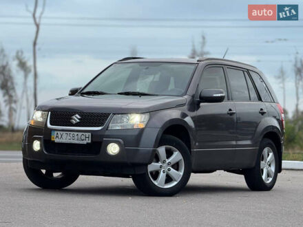 Сірий Сузукі Гранд Вітара, об'ємом двигуна 2.4 л та пробігом 200 тис. км за 8700 $, фото 1 на Automoto.ua