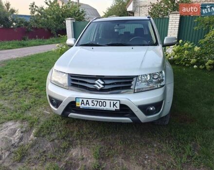 Сірий Сузукі Гранд Вітара, об'ємом двигуна 2.39 л та пробігом 62 тис. км за 16000 $, фото 1 на Automoto.ua