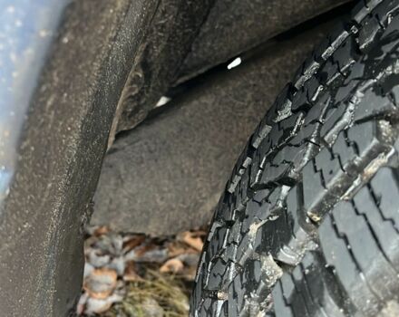 Синій Сузукі Гранд Вітара, об'ємом двигуна 2 л та пробігом 300 тис. км за 4000 $, фото 5 на Automoto.ua