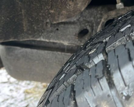 Синій Сузукі Гранд Вітара, об'ємом двигуна 2 л та пробігом 300 тис. км за 4000 $, фото 3 на Automoto.ua