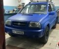 Синій Сузукі Гранд Вітара, об'ємом двигуна 2 л та пробігом 300 тис. км за 4000 $, фото 1 на Automoto.ua