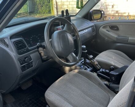 Синій Сузукі Гранд Вітара, об'ємом двигуна 2 л та пробігом 266 тис. км за 4500 $, фото 2 на Automoto.ua