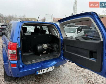 Синий Сузуки Гранд Витара, объемом двигателя 2 л и пробегом 230 тыс. км за 7900 $, фото 24 на Automoto.ua