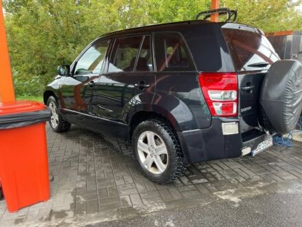 Синій Сузукі Гранд Вітара, об'ємом двигуна 1.9 л та пробігом 300 тис. км за 2700 $, фото 1 на Automoto.ua