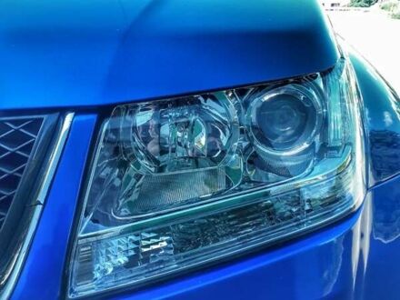 Синий Сузуки Гранд Витара, объемом двигателя 2 л и пробегом 225 тыс. км за 7500 $, фото 1 на Automoto.ua