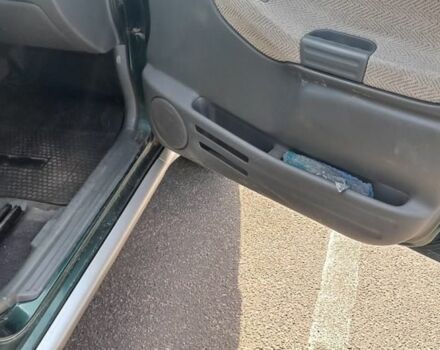 Зелений Сузукі Гранд Вітара, об'ємом двигуна 2 л та пробігом 290 тис. км за 2900 $, фото 6 на Automoto.ua