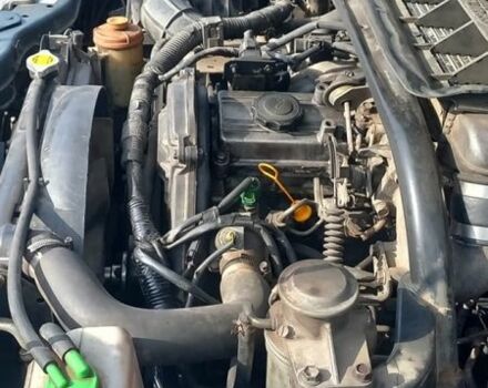 Зелений Сузукі Гранд Вітара, об'ємом двигуна 2 л та пробігом 290 тис. км за 2900 $, фото 9 на Automoto.ua