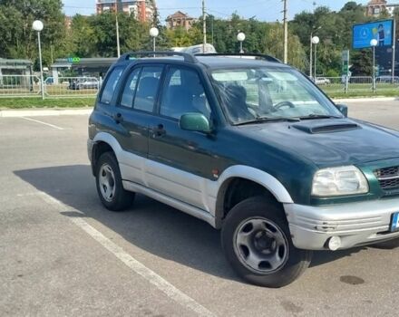 Зелений Сузукі Гранд Вітара, об'ємом двигуна 2 л та пробігом 290 тис. км за 2900 $, фото 1 на Automoto.ua