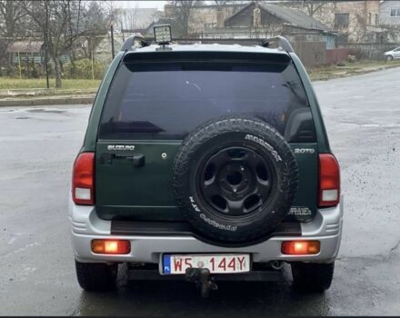 Зелений Сузукі Гранд Вітара, об'ємом двигуна 2 л та пробігом 280 тис. км за 2799 $, фото 4 на Automoto.ua