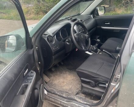 Зеленый Сузуки Гранд Витара, объемом двигателя 1.9 л и пробегом 3 тыс. км за 3700 $, фото 4 на Automoto.ua