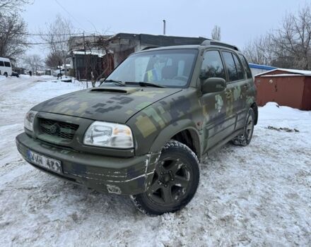 Зеленый Сузуки Гранд Витара, объемом двигателя 2 л и пробегом 300 тыс. км за 1750 $, фото 1 на Automoto.ua
