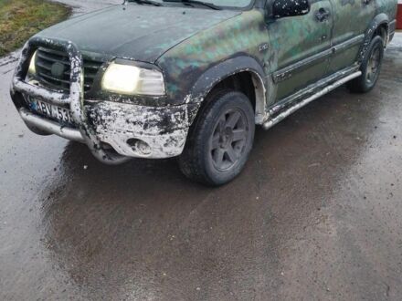 Зелений Сузукі Гранд Вітара, об'ємом двигуна 3 л та пробігом 300 тис. км за 2600 $, фото 1 на Automoto.ua