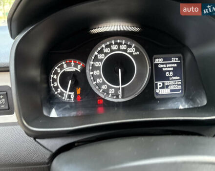 Красный Сузуки Игнис, объемом двигателя 1.2 л и пробегом 50 тыс. км за 14999 $, фото 6 на Automoto.ua