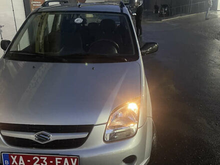 Сузуки Игнис 2005 в Киеве на Automoto.ua Сузуки Игнис, объемом двигателя 1.3 л и пробегом 141 тыс. км за 6150 $, фото 1 на Automoto.ua
