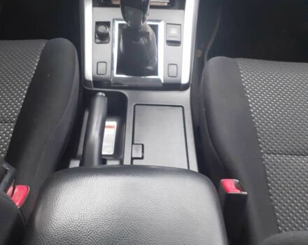 Серый Сузуки Игнис, объемом двигателя 1.9 л и пробегом 250 тыс. км за 8300 $, фото 6 на Automoto.ua