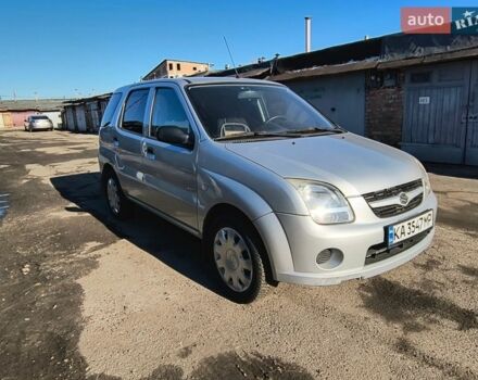 Серый Сузуки Игнис, объемом двигателя 1.3 л и пробегом 186 тыс. км за 4200 $, фото 1 на Automoto.ua