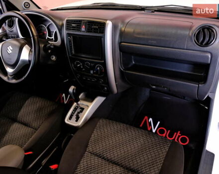 Білий Сузукі Джімні, об'ємом двигуна 1.3 л та пробігом 122 тис. км за 14900 $, фото 31 на Automoto.ua