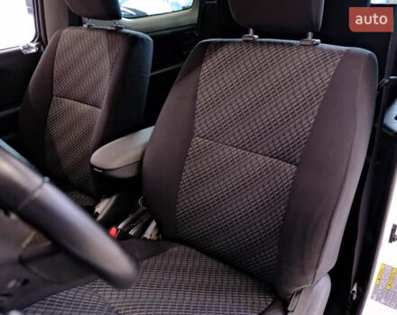 Білий Сузукі Джімні, об'ємом двигуна 1.3 л та пробігом 122 тис. км за 14900 $, фото 26 на Automoto.ua