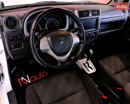 Білий Сузукі Джімні, об'ємом двигуна 1.3 л та пробігом 122 тис. км за 14900 $, фото 25 на Automoto.ua