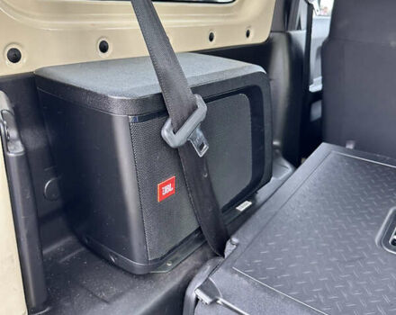 Белый Сузуки Джимни, объемом двигателя 1.46 л и пробегом 47 тыс. км за 22500 $, фото 11 на Automoto.ua