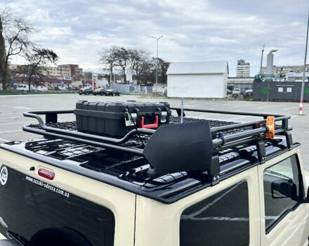 Белый Сузуки Джимни, объемом двигателя 1.46 л и пробегом 47 тыс. км за 22500 $, фото 5 на Automoto.ua