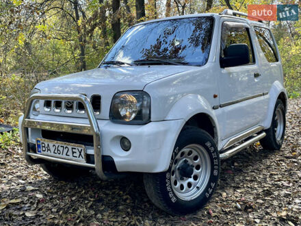 Сузуки Джимни 2001 в Киеве на Automoto.ua Белый Сузуки Джимни, объемом двигателя 1.3 л и пробегом 177 тыс. км за 7250 $, фото 1 на Automoto.ua
