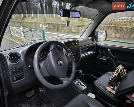 Чорний Сузукі Джімні, об'ємом двигуна 1.3 л та пробігом 164 тис. км за 7450 $, фото 5 на Automoto.ua