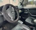 Чорний Сузукі Джімні, об'ємом двигуна 1.3 л та пробігом 143 тис. км за 11000 $, фото 7 на Automoto.ua