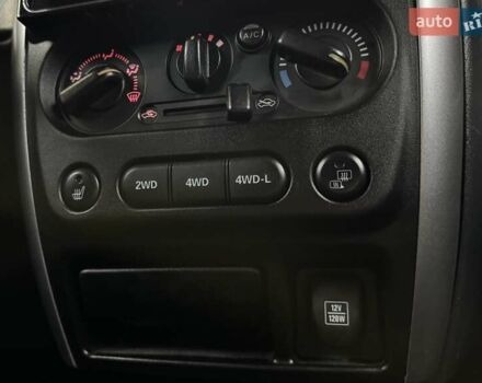 Черный Сузуки Джимни, объемом двигателя 1.33 л и пробегом 168 тыс. км за 12200 $, фото 29 на Automoto.ua