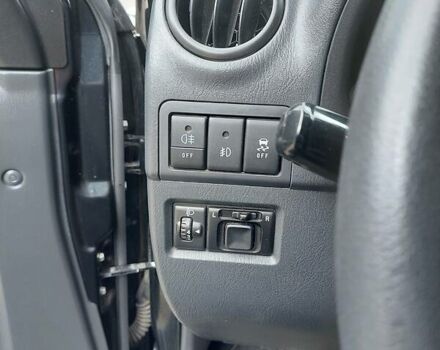 Черный Сузуки Джимни, объемом двигателя 1.3 л и пробегом 60 тыс. км за 13000 $, фото 5 на Automoto.ua