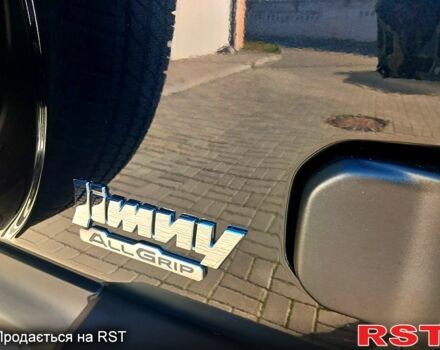 Чорний Сузукі Джімні, об'ємом двигуна 1.5 л та пробігом 50 тис. км за 21500 $, фото 10 на Automoto.ua