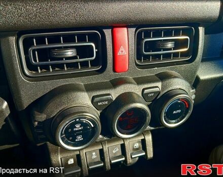 Чорний Сузукі Джімні, об'ємом двигуна 1.5 л та пробігом 50 тис. км за 21500 $, фото 7 на Automoto.ua