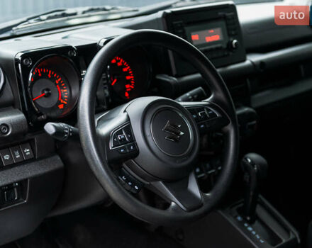 Черный Сузуки Джимни, объемом двигателя 1.46 л и пробегом 21 тыс. км за 23000 $, фото 17 на Automoto.ua