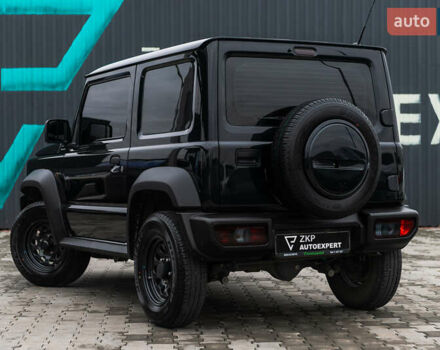 Черный Сузуки Джимни, объемом двигателя 1.46 л и пробегом 21 тыс. км за 23000 $, фото 5 на Automoto.ua