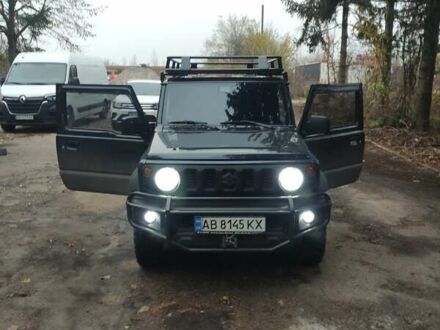 Черный Сузуки Джимни, объемом двигателя 1.46 л и пробегом 63 тыс. км за 19000 $, фото 1 на Automoto.ua