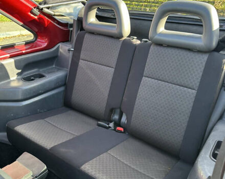 Сузуки Джимни 2006 в Киеве на Automoto.ua Красный Сузуки Джимни, объемом двигателя 1.5 л и пробегом 221 тыс. км за 12000 $, фото 16 на Automoto.ua