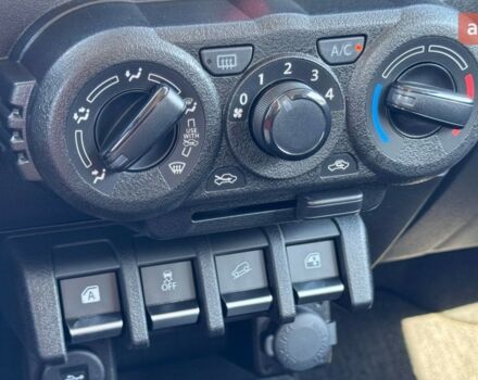 Сузуки Джимни 2025 в Харькове на Automoto.ua Сузуки Джимни, объемом двигателя 1.46 л и пробегом 0 тыс. км за 22891 $, фото 59 на Automoto.ua