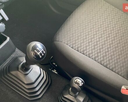 Сузуки Джимни, объемом двигателя 1.46 л и пробегом 0 тыс. км за 22398 $, фото 43 на Automoto.ua